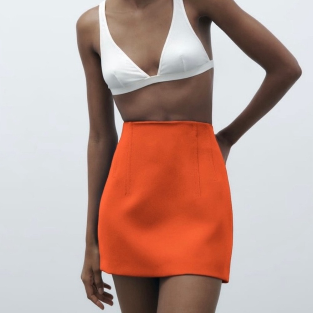 Zara Orange Mini Skirt Size Large